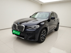 宝马X3 2022款 改款 xDrive25i M运动套装
