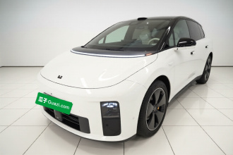 理想汽车 理想i6 2025款 两驱标准型