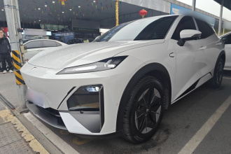 深蓝汽车 深蓝S07 2025款 215Max 深蓝智驾AD PRO增程版