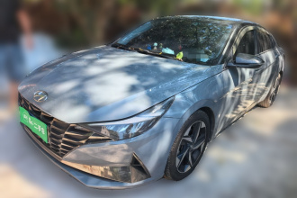 现代 伊兰特 2021款 1.5L CVT LUX尊贵版
