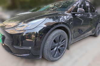特斯拉 Model Y 2023款 长续航全轮驱动版