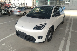 埃安 AION UT 2025款 330星辉版