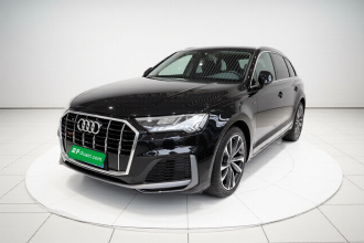 奥迪Q7 2023款 55 TFSI quattro S line运动型