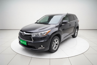 丰田 汉兰达 2017款 2.0T 两驱精英版 7座