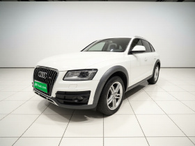 奥迪Q5 2018款 典藏版 40 TFSI 技术型