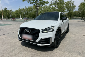奥迪Q2L 2021款 35 TFSI 进取动感型