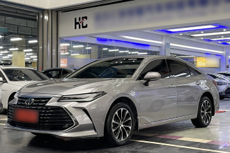 丰田 亚洲龙 2022款 2.0L 豪华版