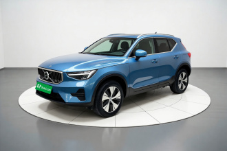 沃尔沃XC40 2023款 B3 智远豪华版