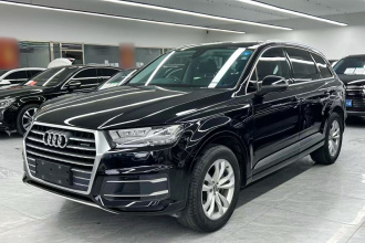 奥迪Q7 2019款 45 TFSI 舒适型