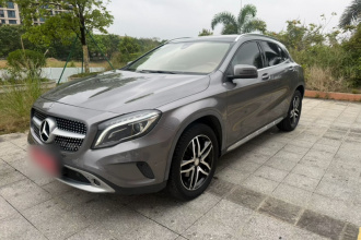 奔驰GLA 2016款 GLA 220 4MATIC 时尚型