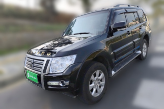 三菱 帕杰罗(进口) 2018款 3.0L 自动舒适版