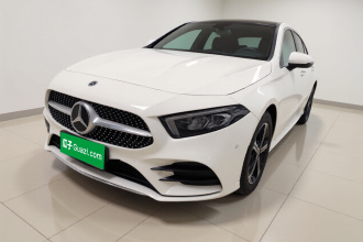 奔驰A级 2022款 改款三 A 200 L 运动轿车时尚型