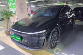 特斯拉 Model Y L 2025款 长续航全轮驱动版