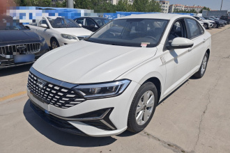捷达VA7 2025款 1.4T 自动听劝版