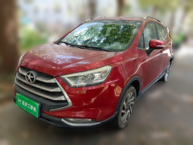 江汽集团 瑞风S3 2016款 1.5L 手动豪华智能尊享版