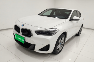 宝马X2 2022款 sDrive25i M运动套装