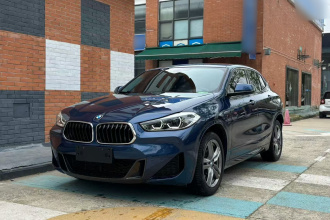 宝马X2 2021款 改款 sDrive25i M运动套装