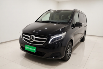 奔驰V级 2017款 V 260 L 尊贵加长版