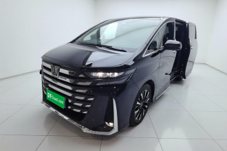 丰田 威尔法 2024款 皇冠 双擎 2.5L 至尊版