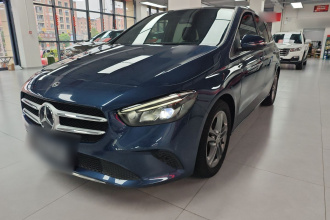 奔驰B级 2020款 B 200 动感型