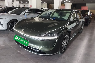 鸿蒙智行 享界S9T 2025款 增程 Ultra长续航版 (192线激光雷达）