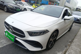 奔驰A级 2023款 A 200 L 时尚型
