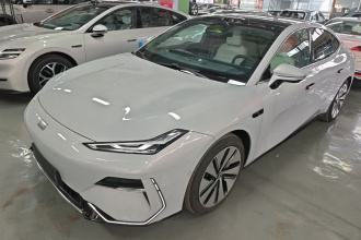 吉利银河 银河E8 2024款 665km 后驱星舰 智驾版