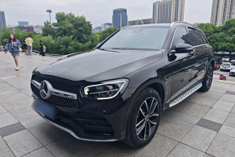 奔驰GLC 2020款 改款 GLC 300 L 4MATIC 动感型