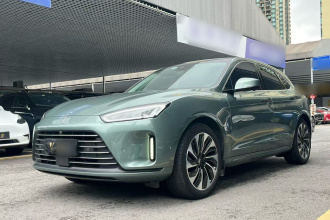 鸿蒙智行 问界M5 2022款 增程后驱标准版