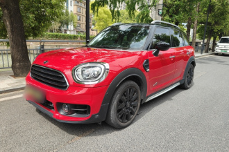 MINI Countryman 2019款 1.5T COOPER ALL4 艺术家周末旅行版