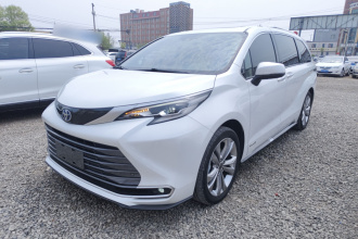 丰田 赛那SIENNA 2021款 2.5L混动 至尊版
