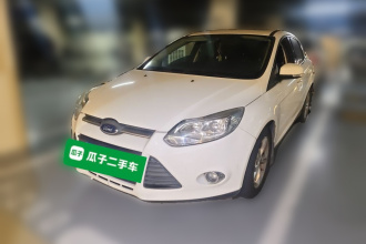 福特 福克斯 2012款 三厢 1.6L 自动风尚型