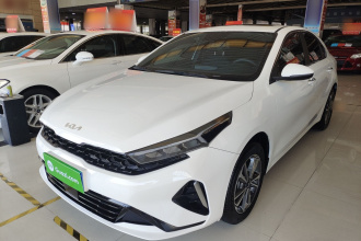 起亚K3 2023款 1.5L CVT豪华版