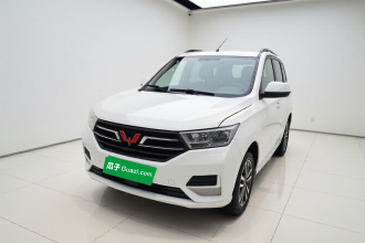 五菱汽车 五菱宏光 2019款 1.5L S舒适型国VI LAR