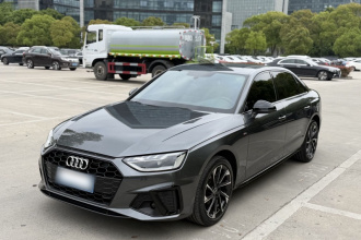 奥迪A4L 2023款 40 TFSI 豪华动感型