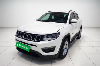 Jeep 指南者 2019款 220T 自动悦享版