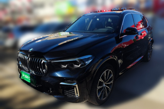 宝马X5 2022款 xDrive 30Li M运动套装