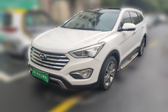 现代 格越 2013款 3.0L 7座四驱舒适版