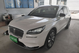林肯 冒险家 2022款 2.0T 两驱尊雅版