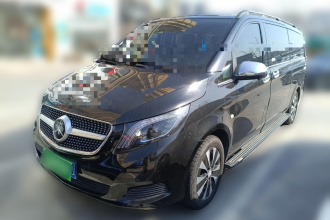 奔驰 威霆 2016款 2.0T 商务版