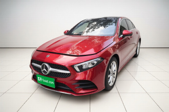 奔驰A级 2019款 改款 A 200 L 运动轿车