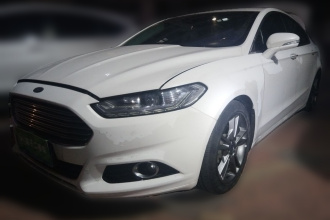 福特 蒙迪欧 2013款 2.0L GTDi240豪华运动型