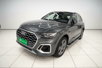 奥迪Q5L 2022款 改款 45T 豪华动感型
