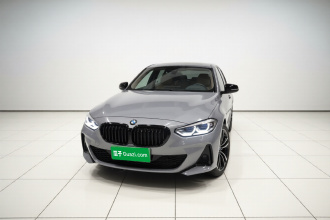 宝马1系 2023款 120i M运动曜夜版