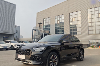 奥迪Q5L 2024款 40 TFSI 豪华动感型