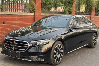 奔驰E级 2025款 E 300 L 豪华型