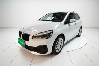 宝马2系旅行车 2019款 218i 领先型