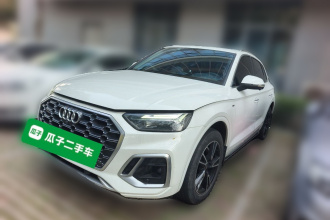 奥迪Q5L 2021款 40 TFSI 时尚动感型