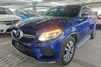 奔驰GLE轿跑 2018款 GLE 400 4MATIC 轿跑SUV