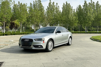 奥迪A4L 2015款 35 TFSI 自动舒适型